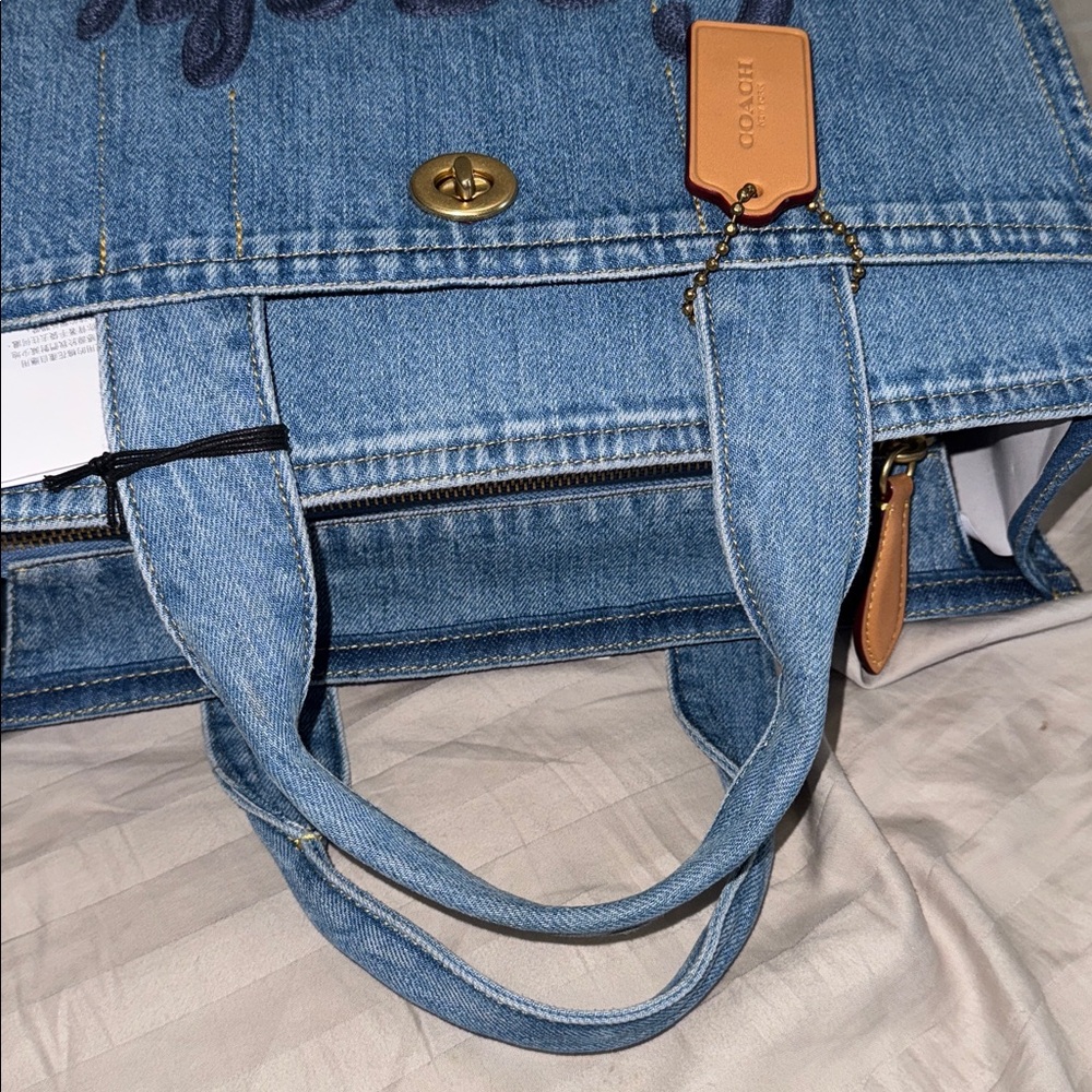 Coach Denim Cargo Medium Tote Sold Out - Picture 13 of 14